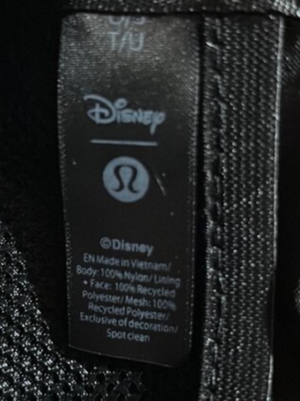 Lululemon Black Disney Mickey Print Tech Pouch crossbody Fanny belt bag nwt - Picture 6 of 6